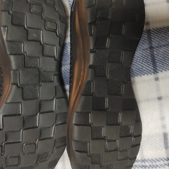 Sketchers memory foam shoes size 6.5 - Picture 4 of 6
